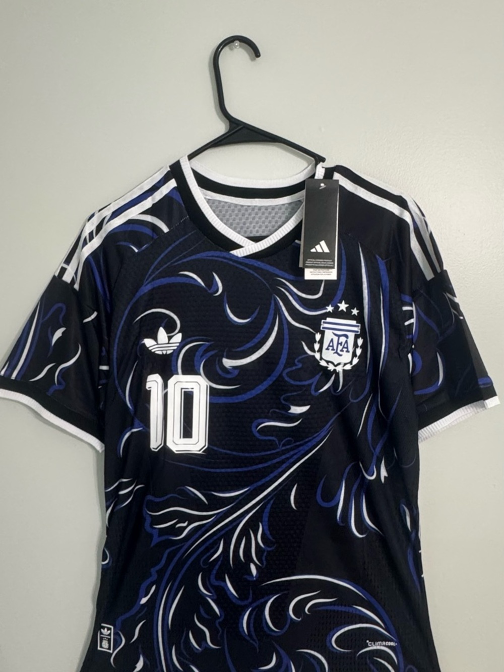 adidas Men’s Black & Blue Argentina AFA #10 Soccer Jersey